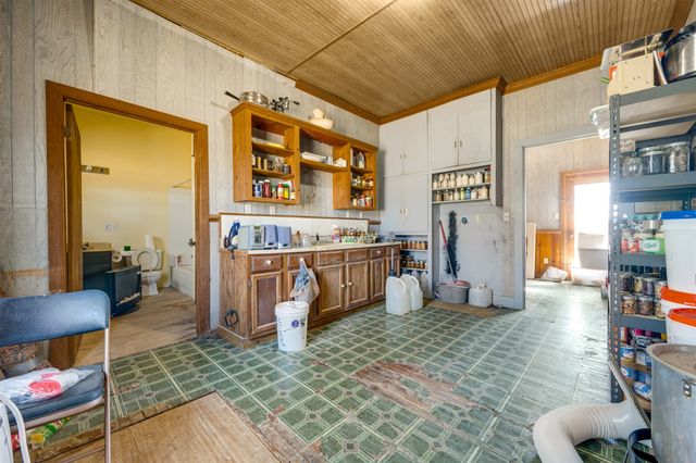 1900 County Road 33900, Powderly, TX 75473