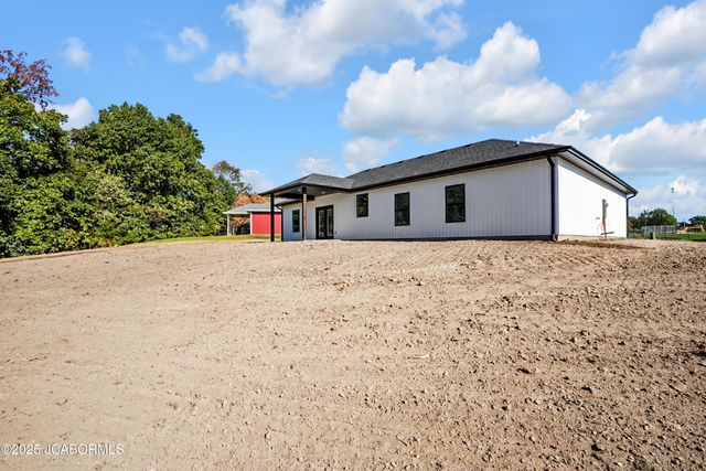 734 VINE DRIVE, Holts Summit, MO 65043