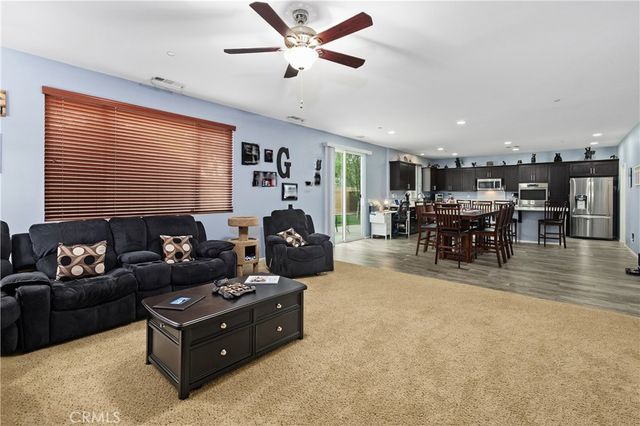 1248 Burgundy Rose Way, Beaumont, CA 92223