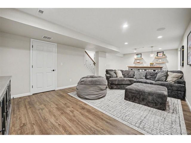 2553 Baneberry Way, Highlands Ranch, CO 80129