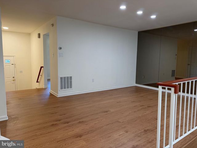 10113 GALSWORTHY PL, Bethesda, MD 20817