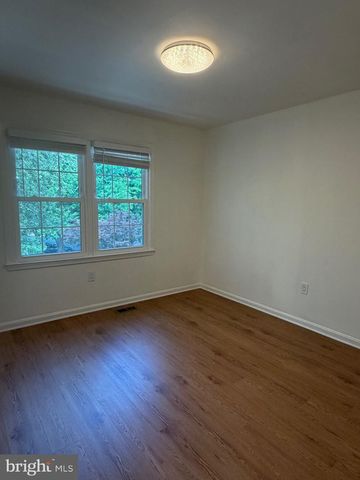 10113 GALSWORTHY PL, Bethesda, MD 20817