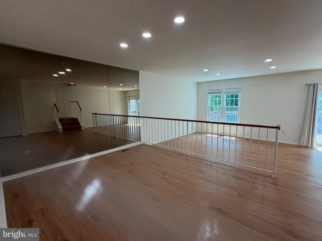 10113 GALSWORTHY PL, Bethesda, MD 20817