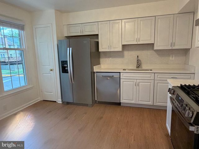10113 GALSWORTHY PL, Bethesda, MD 20817