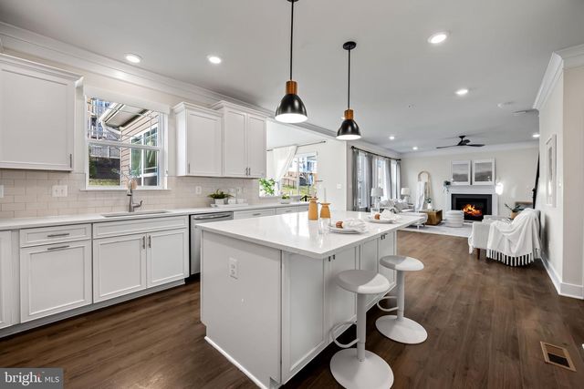 3704 KAHL FARM RD, Perry Hall, MD 21128