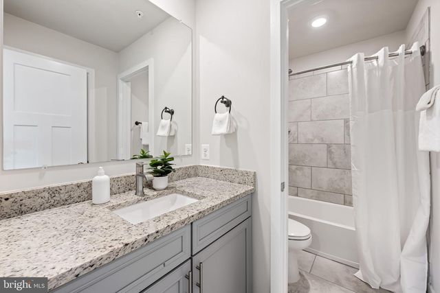 3704 KAHL FARM RD, Perry Hall, MD 21128