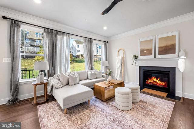 3704 KAHL FARM RD, Perry Hall, MD 21128