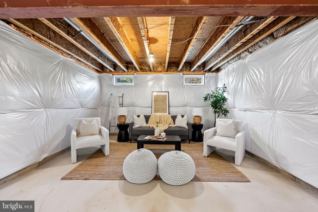 3704 KAHL FARM RD, Perry Hall, MD 21128