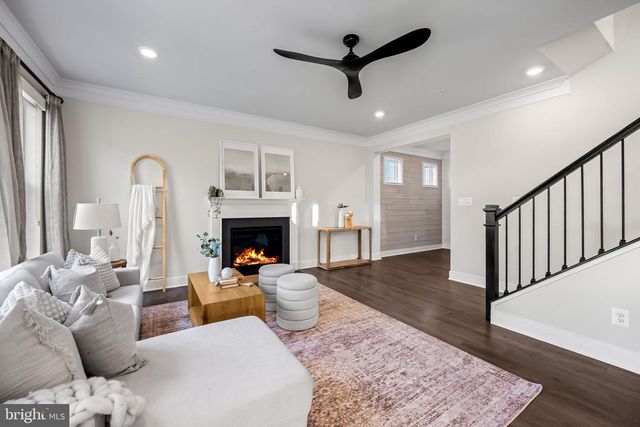 3704 KAHL FARM RD, Perry Hall, MD 21128