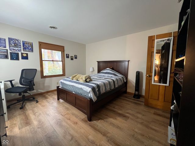 226 Lakeshore Drive, Batesville, IN 47006