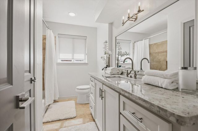 3731 Sun Valley Drive, Houston, TX 77025