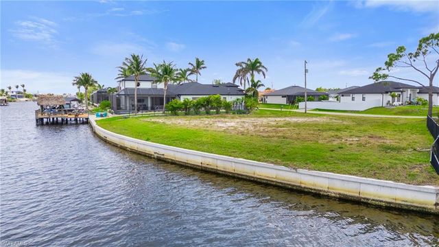 3713 NW 14th ST, Cape Coral, FL 33993