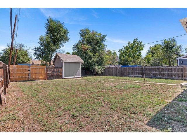 1390 Alton St, Aurora, CO 80010