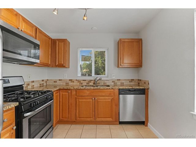 1390 Alton St, Aurora, CO 80010