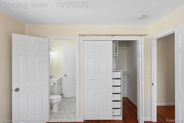 4620 Hillcrest Avenue, Royal Oak, MI 48073