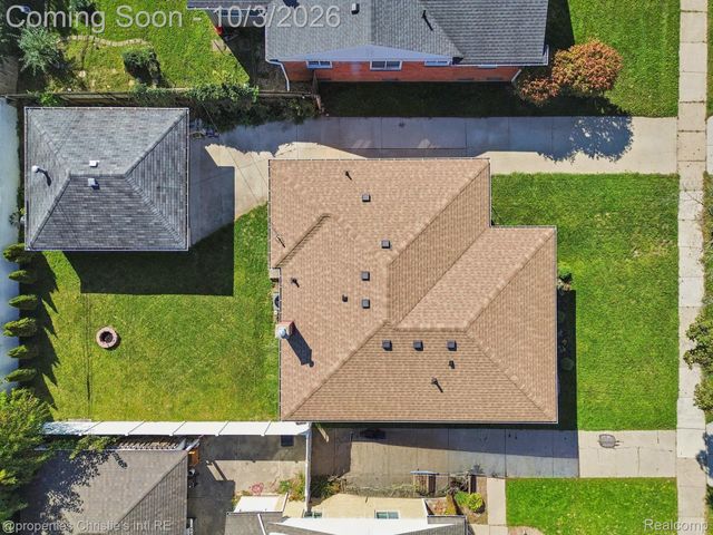4620 Hillcrest Avenue, Royal Oak, MI 48073