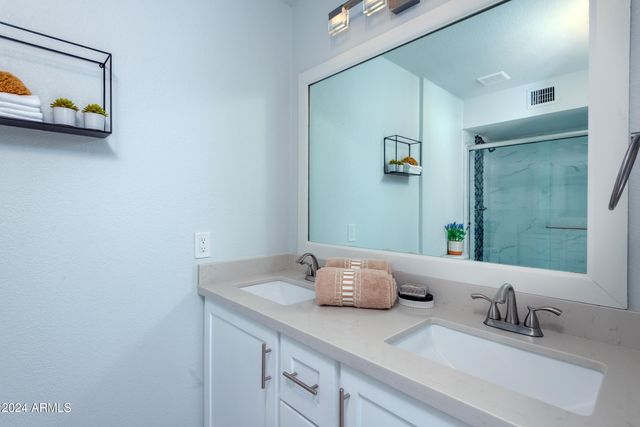 6915 E SANDRA Terrace, Scottsdale, AZ 85254