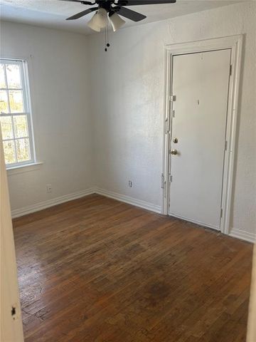 2049 NE 17th Street, Oklahoma City, OK 73111