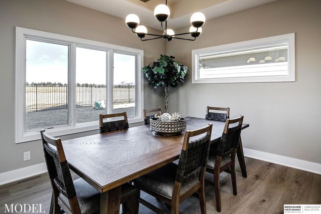 3016 S 209th Court, Elkhorn, NE 68022