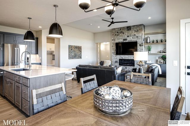 3016 S 209th Court, Elkhorn, NE 68022