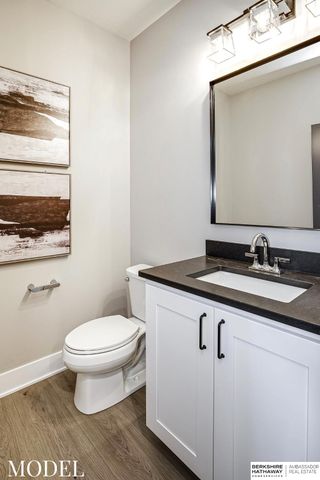 3016 S 209th Court, Elkhorn, NE 68022