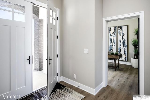 3016 S 209th Court, Elkhorn, NE 68022