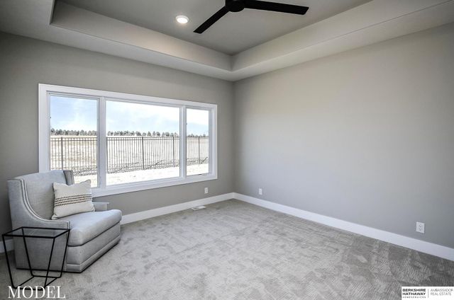 3016 S 209th Court, Elkhorn, NE 68022