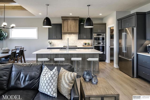 3016 S 209th Court, Elkhorn, NE 68022