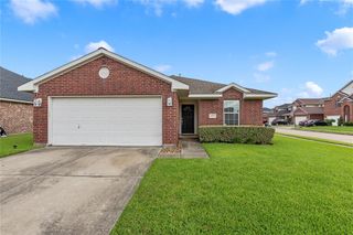 10819 Redwood Drive, Baytown, TX 77523