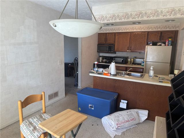 6 Talbot Drive, Penfield, NY 14526