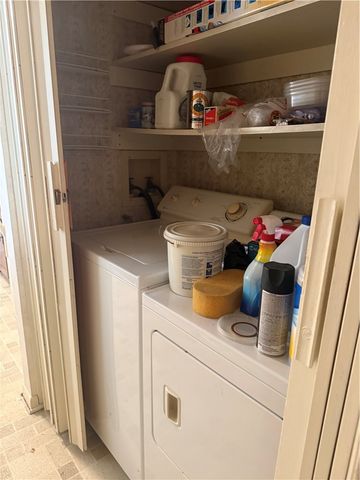 6 Talbot Drive, Penfield, NY 14526