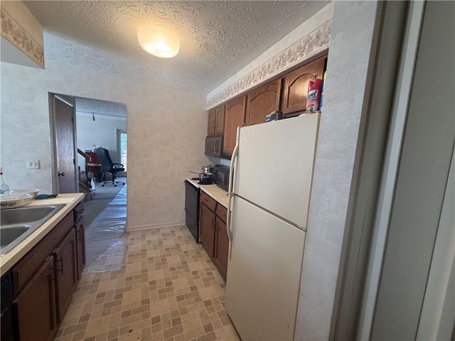 6 Talbot Drive, Penfield, NY 14526