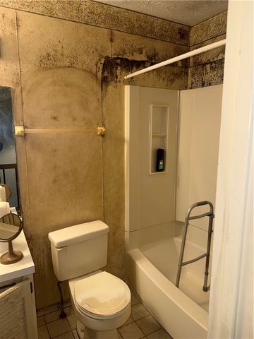 6 Talbot Drive, Penfield, NY 14526