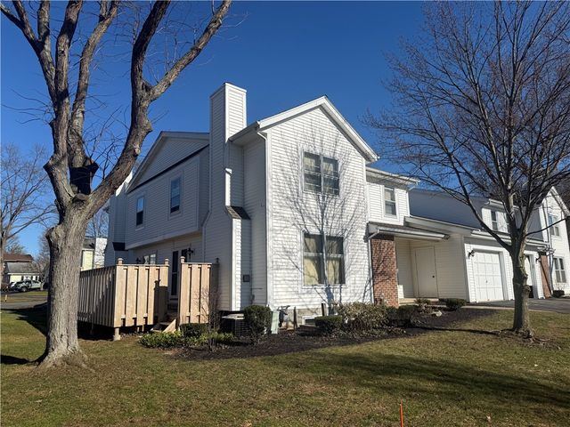 6 Talbot Drive, Penfield, NY 14526