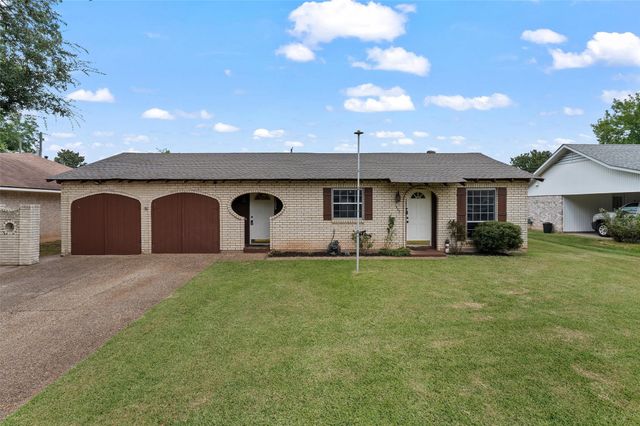 1505 Teresa Place, Bossier City, LA 71112
