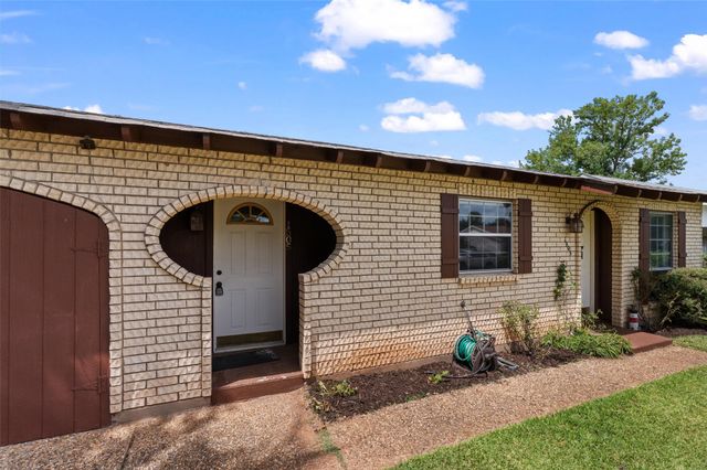 1505 Teresa Place, Bossier City, LA 71112