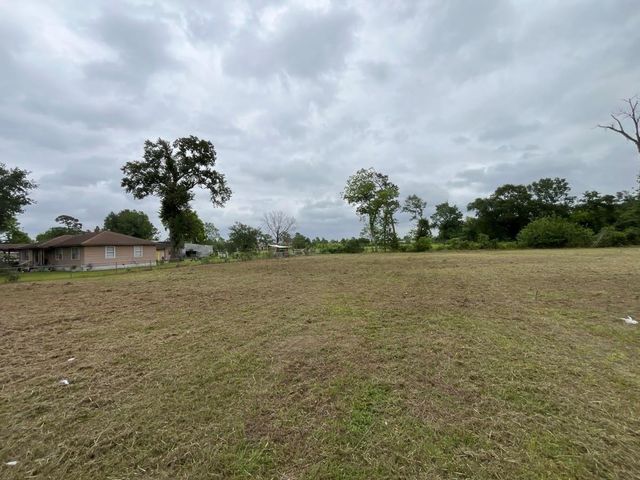 9204 Exeter Street, Houston, TX 77093