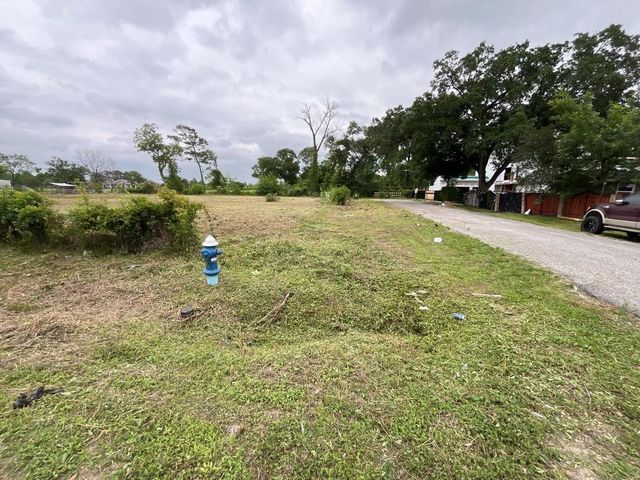 9204 Exeter Street, Houston, TX 77093