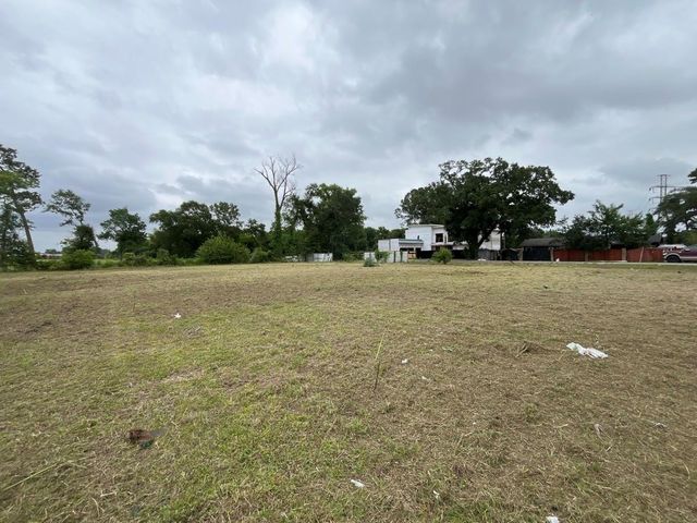9204 Exeter Street, Houston, TX 77093