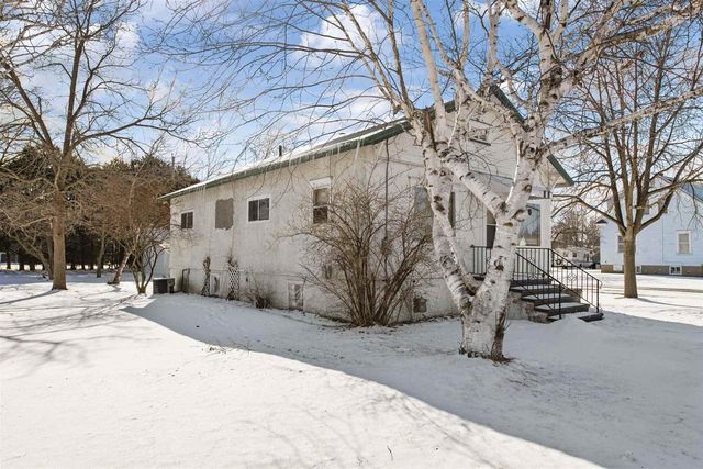 1513 28TH AVENUE, Menomonie, MI 49858