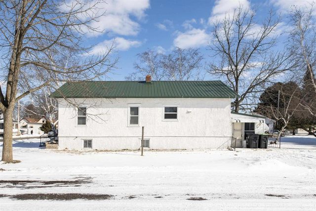 1513 28TH AVENUE, Menomonie, MI 49858