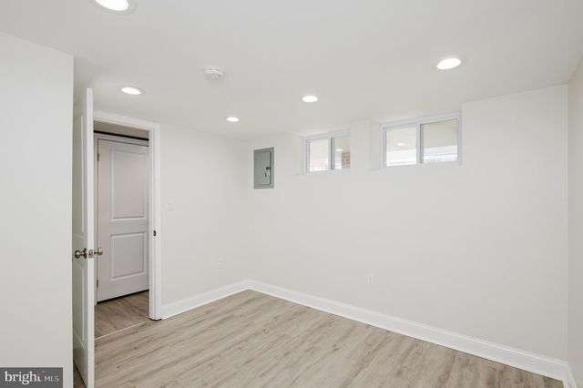 1525 KENNEWICK RD, Baltimore, MD 21218