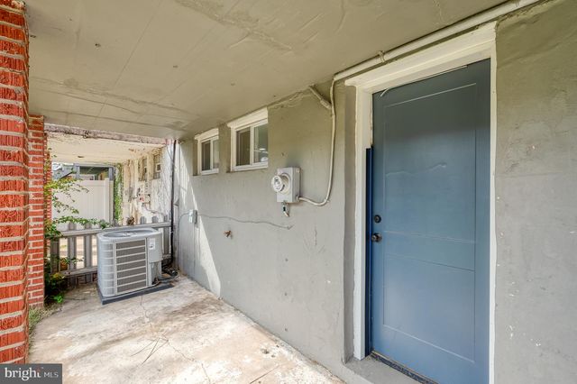 1525 KENNEWICK RD, Baltimore, MD 21218