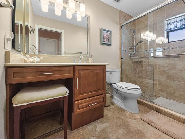 9810 Tabebuia Tree Drive B, Boynton Beach, FL 33436