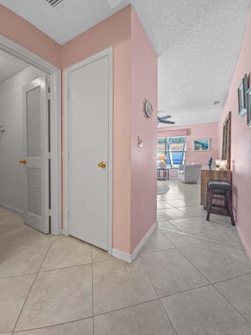 9810 Tabebuia Tree Drive B, Boynton Beach, FL 33436