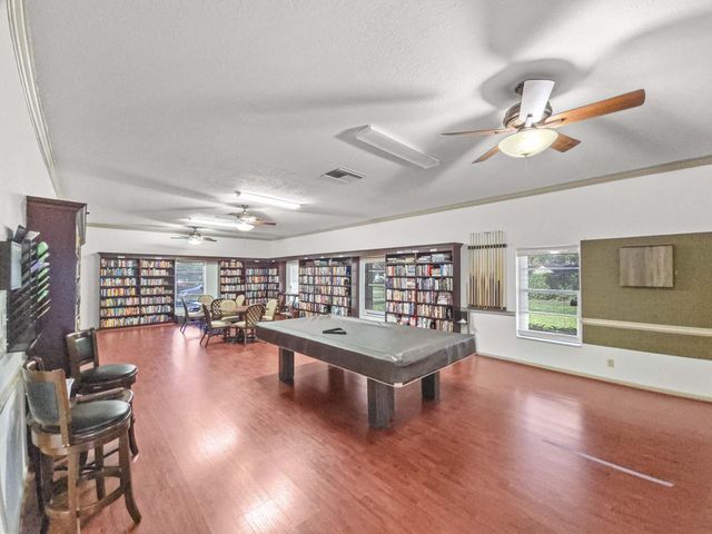 9810 Tabebuia Tree Drive B, Boynton Beach, FL 33436