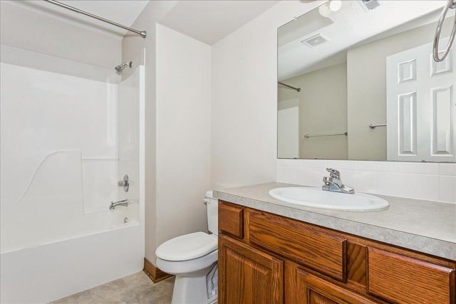 1401 N Sandpiper St, Wichita, KS 67230