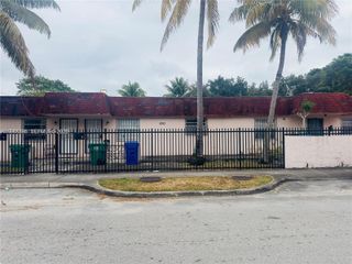 5743 NW 3rd Ave, Miami, FL 33127