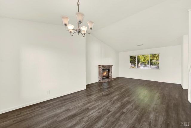 910 Hidden Cove Way, Suisun City, CA 94585