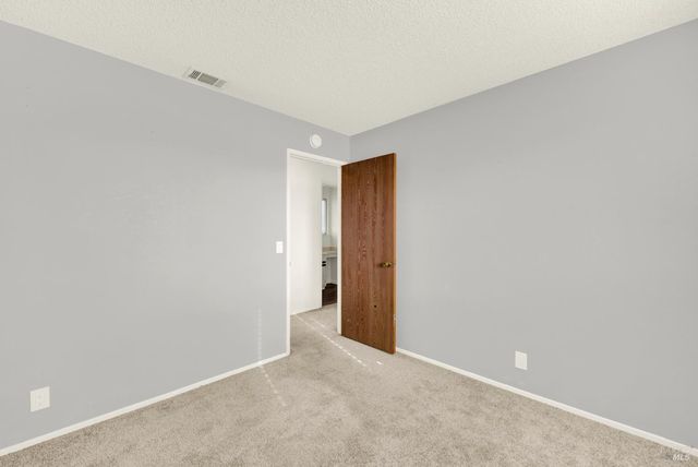 910 Hidden Cove Way, Suisun City, CA 94585